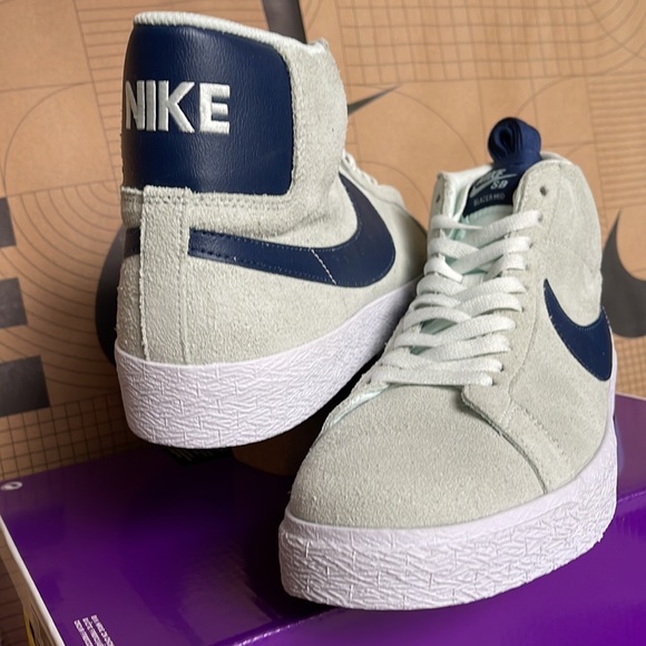 Nike SB Zoom Blazer Mid barely green/navy-barely green WMNS sneakers - Picture 15 of 16